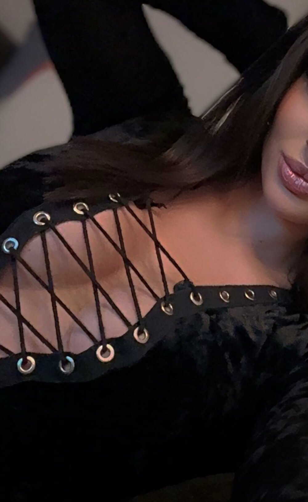 dinslynizのオフラインXXXチャット