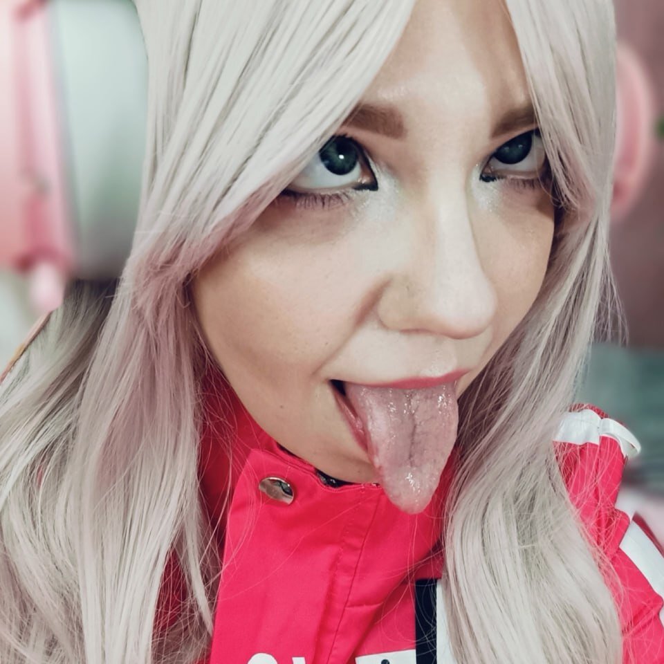 ChristyBlow
