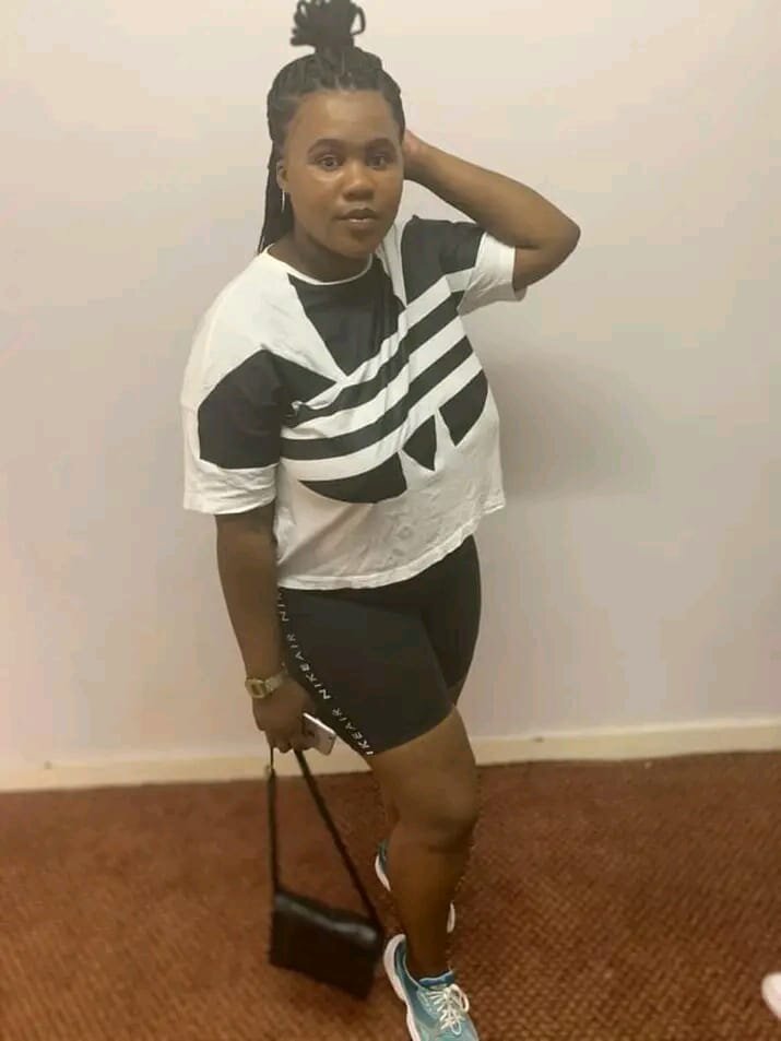 BoobsQueen98