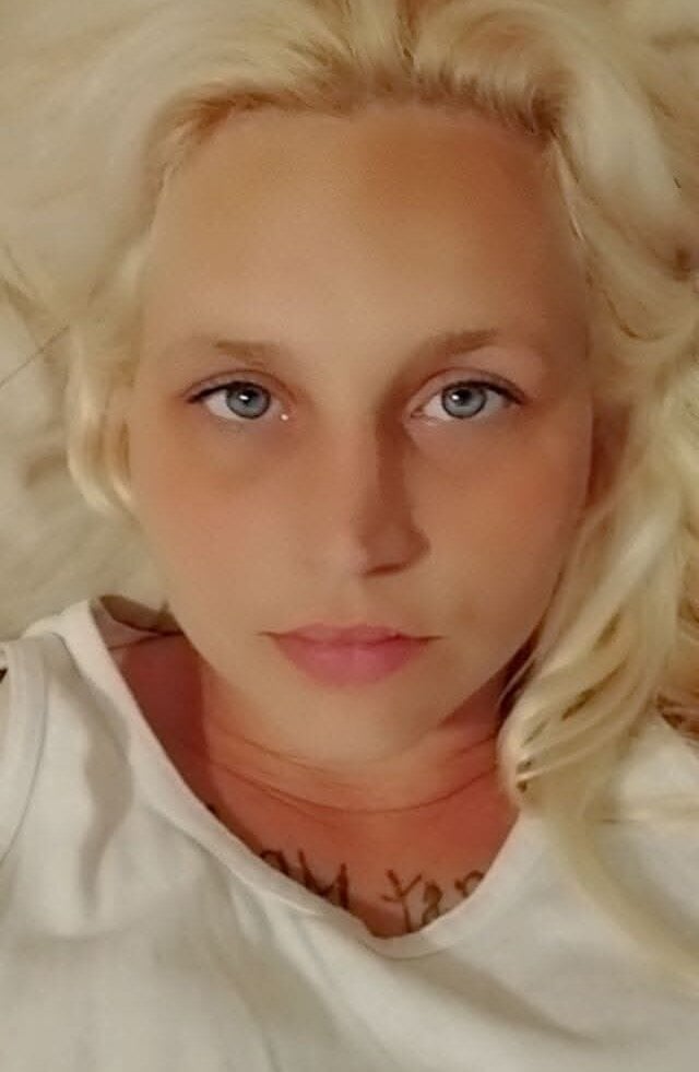 420blondie from stripchat