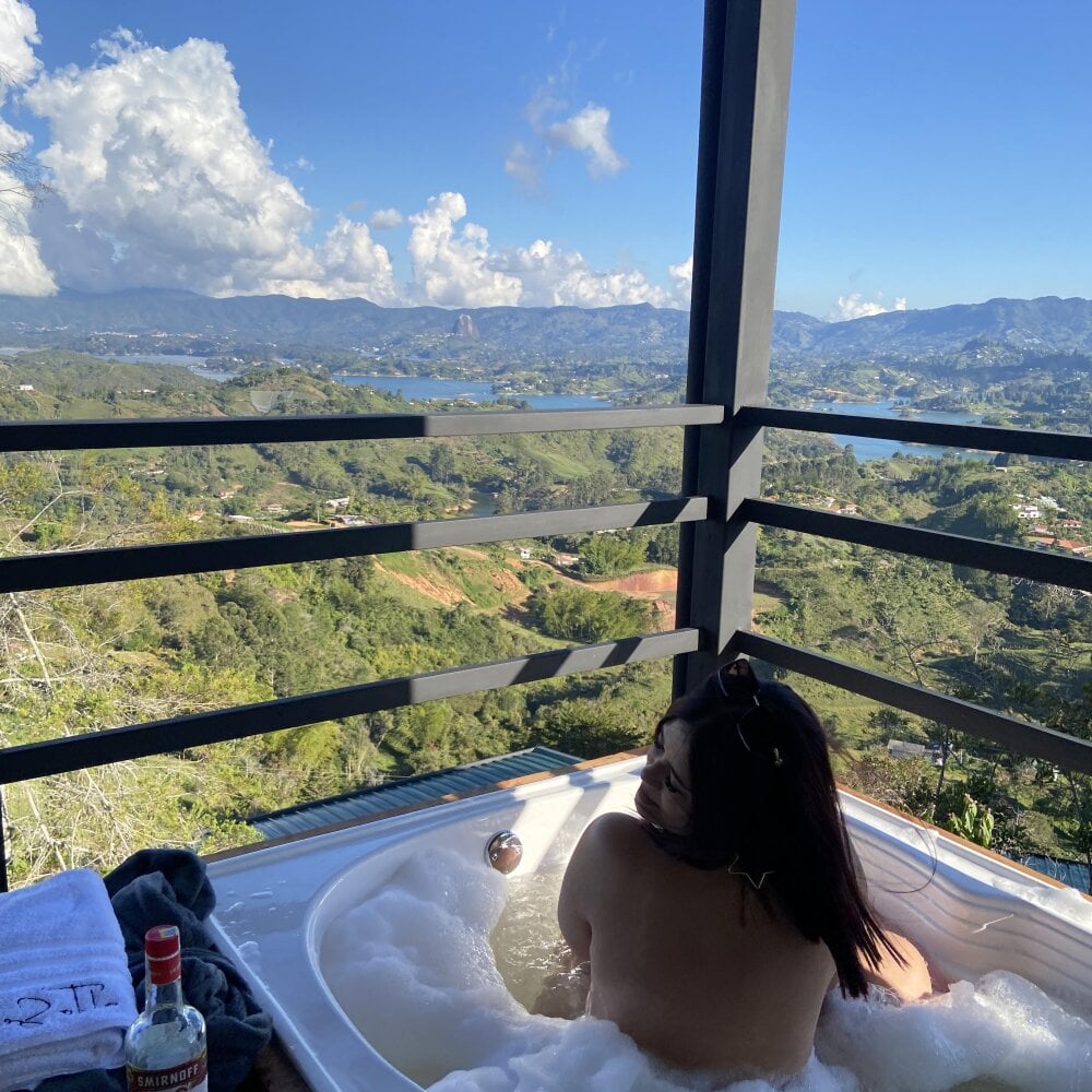 stripchat mia_fontana_ webcam profile pic via cheapadultsexcams.com