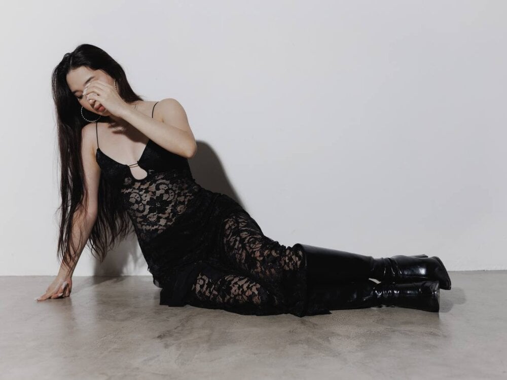 elivecams.com choisua livesex profile in asia cams