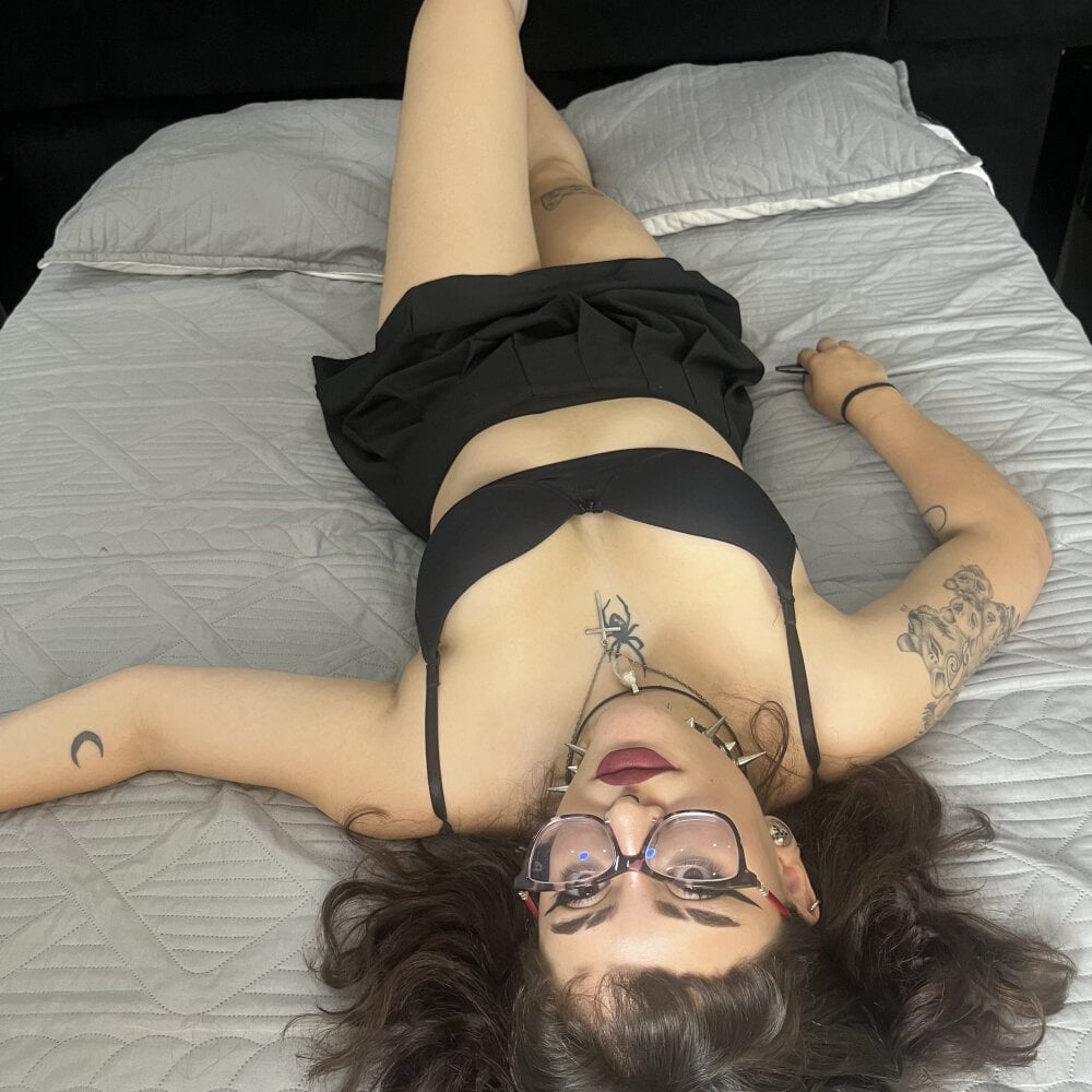 Emily_Amatista
