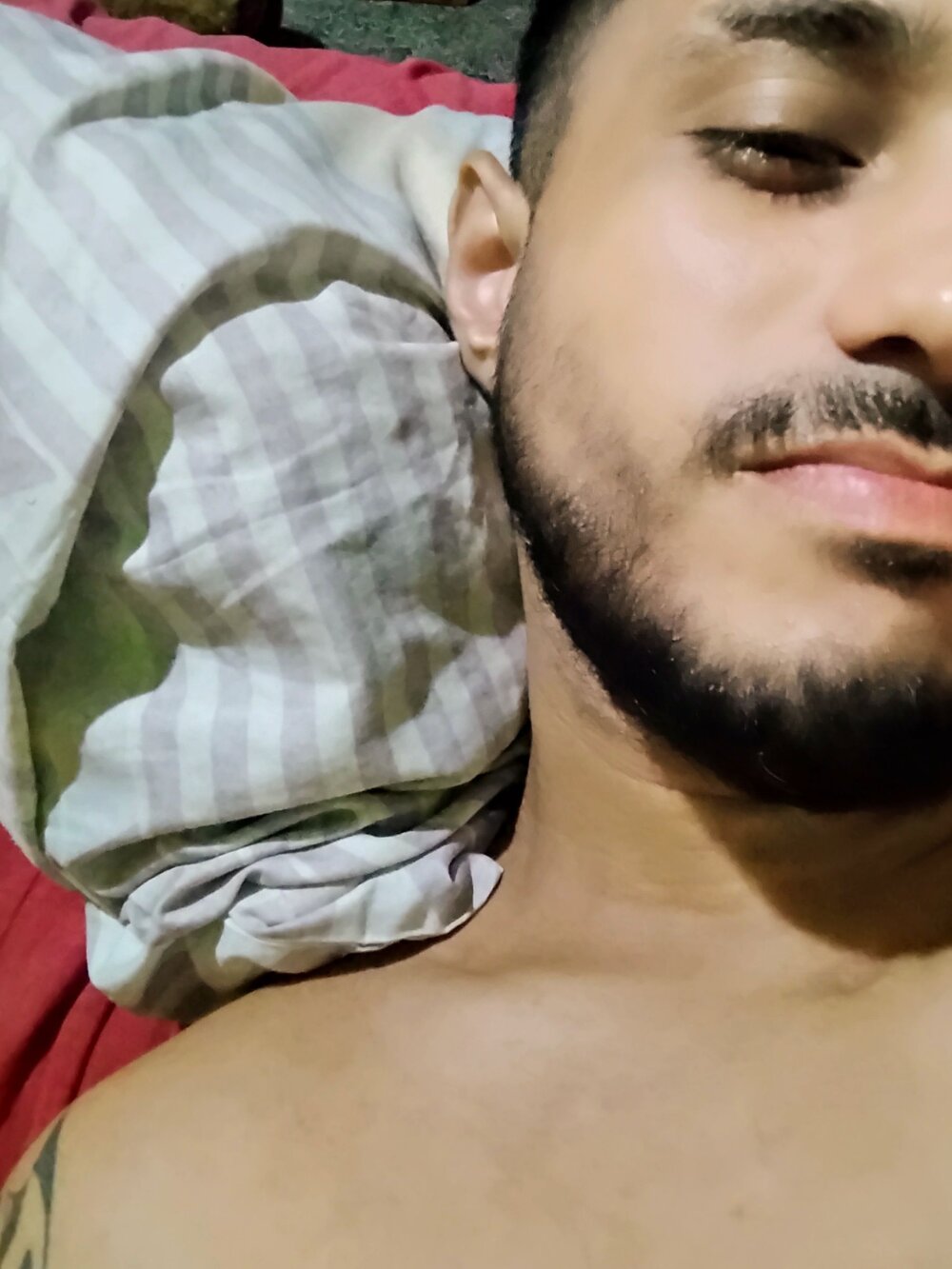 Alexandr2696's Offline XXX Chat