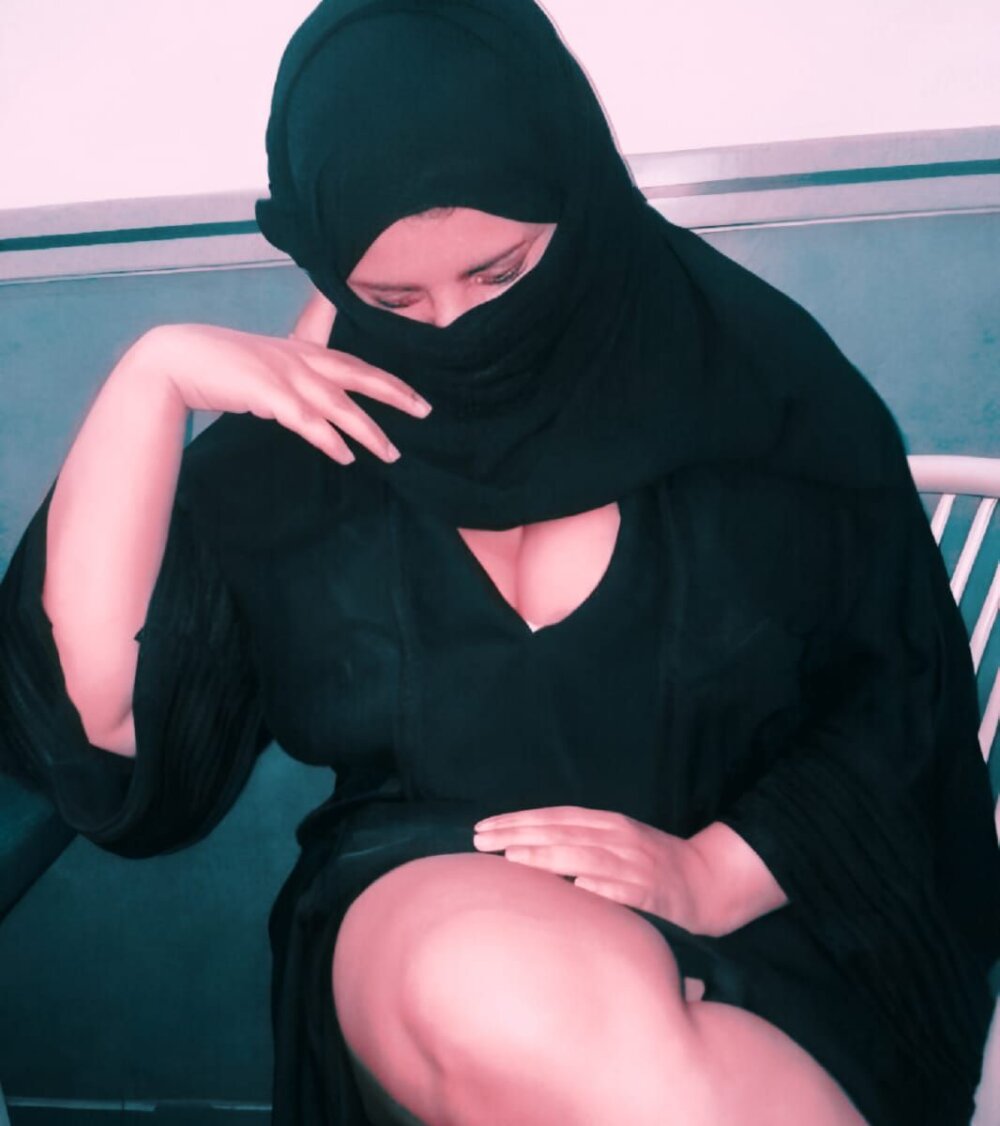 stripchat loly__69 webcam profile pic via sexcityguide.com