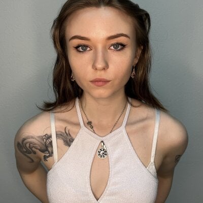 SweeeetDreams Female Athleticblondes Sex Cam