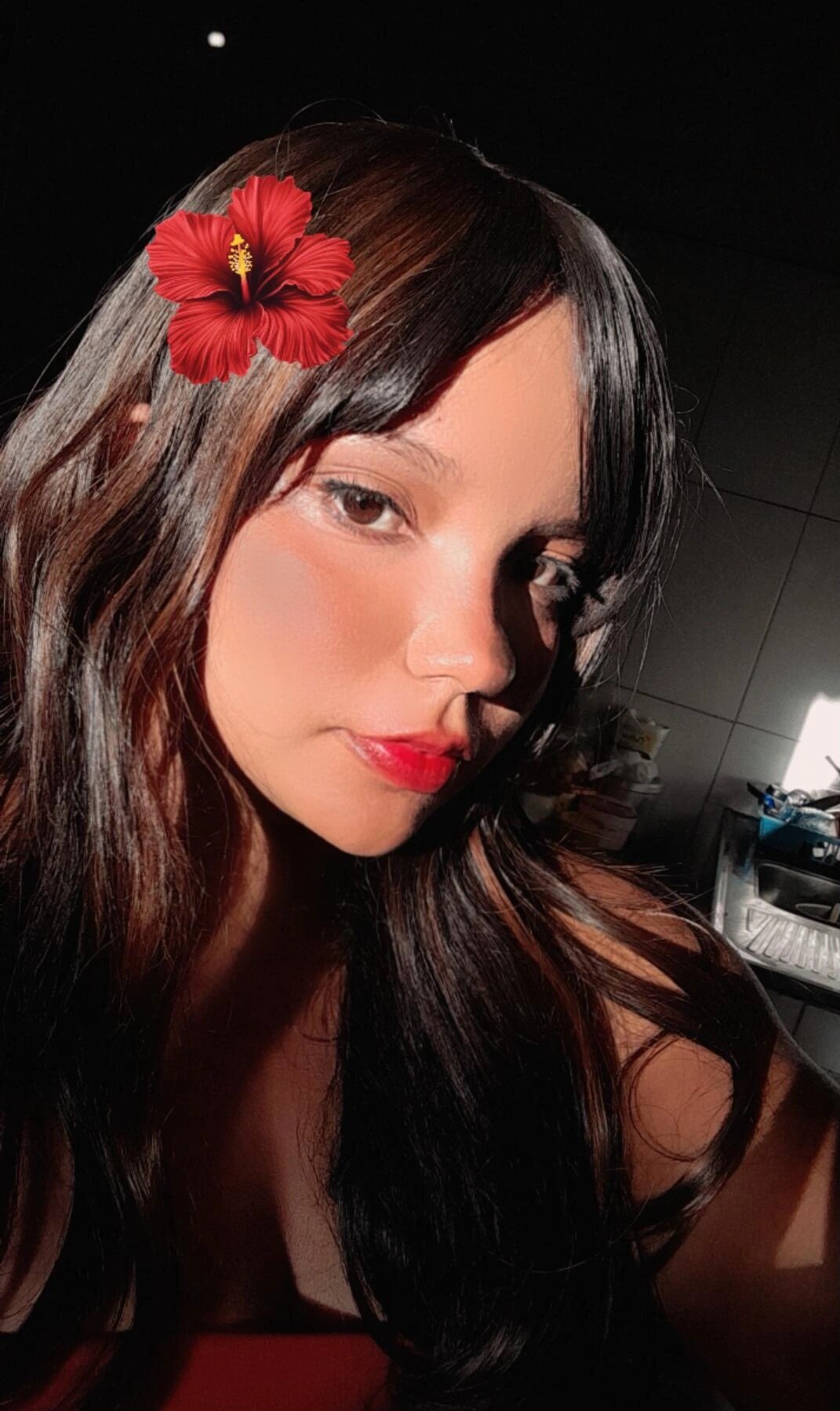 zayahot1