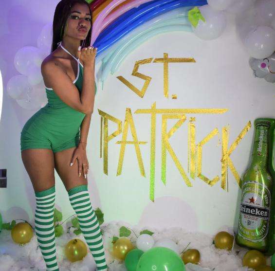 barbie_collins_ ❗ naked cam