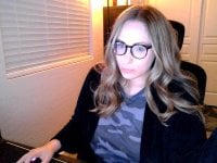 October_May's Offline Chat Room