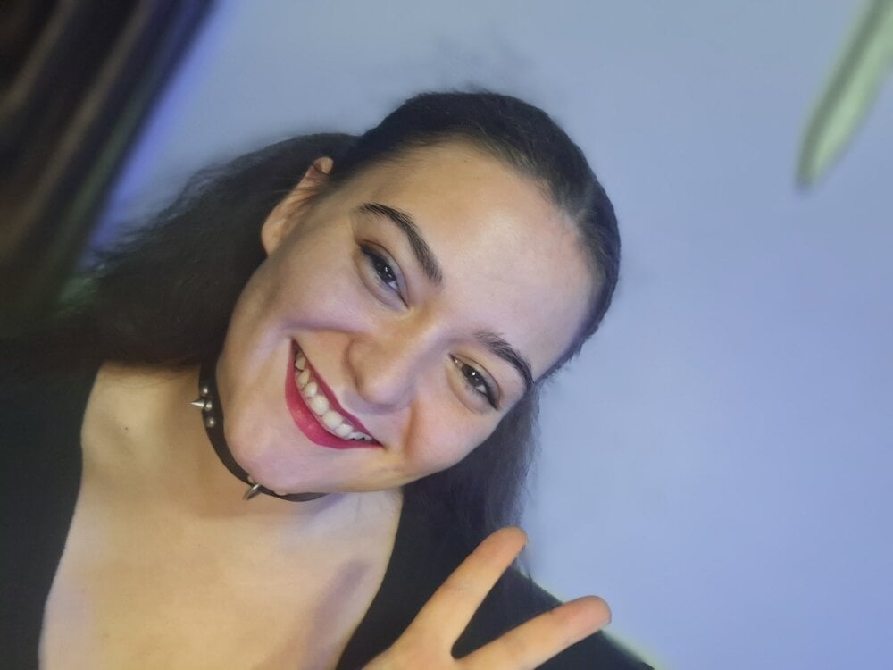 LittleMinxRosie's Offline Chat Room