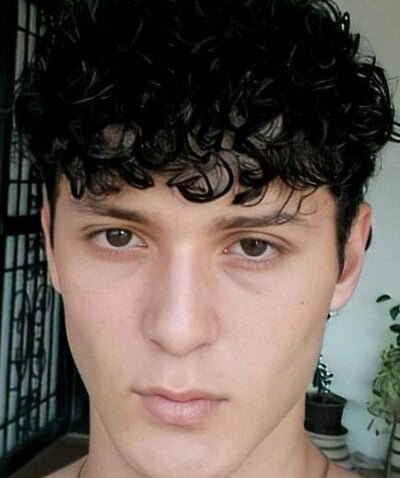 SantiSexMen69