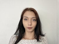 MonicaCannon's Offline Chat Room