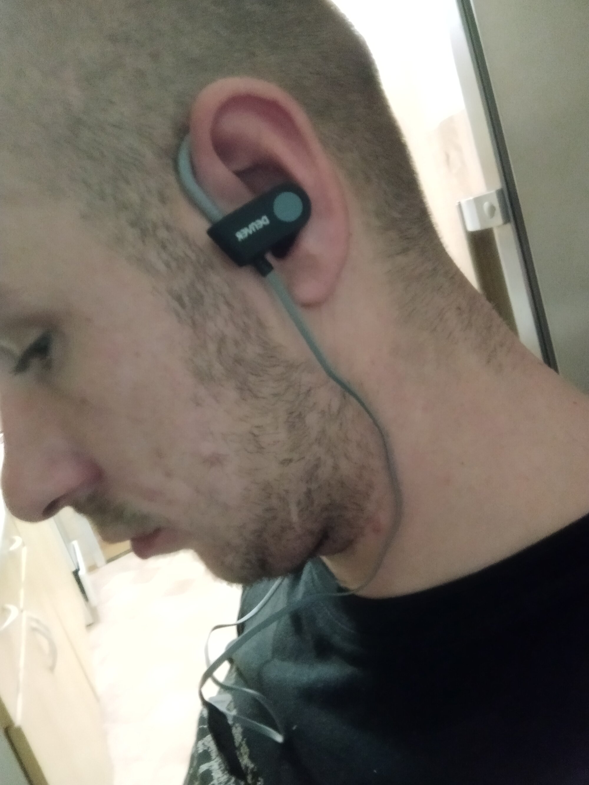 jarous32-