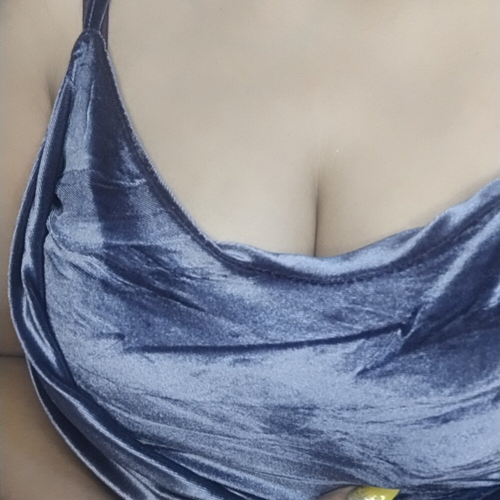 HOT_RANII profile