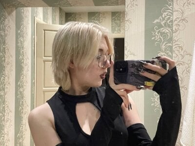 IrisSoCute Female Doggystyle Cam Sex