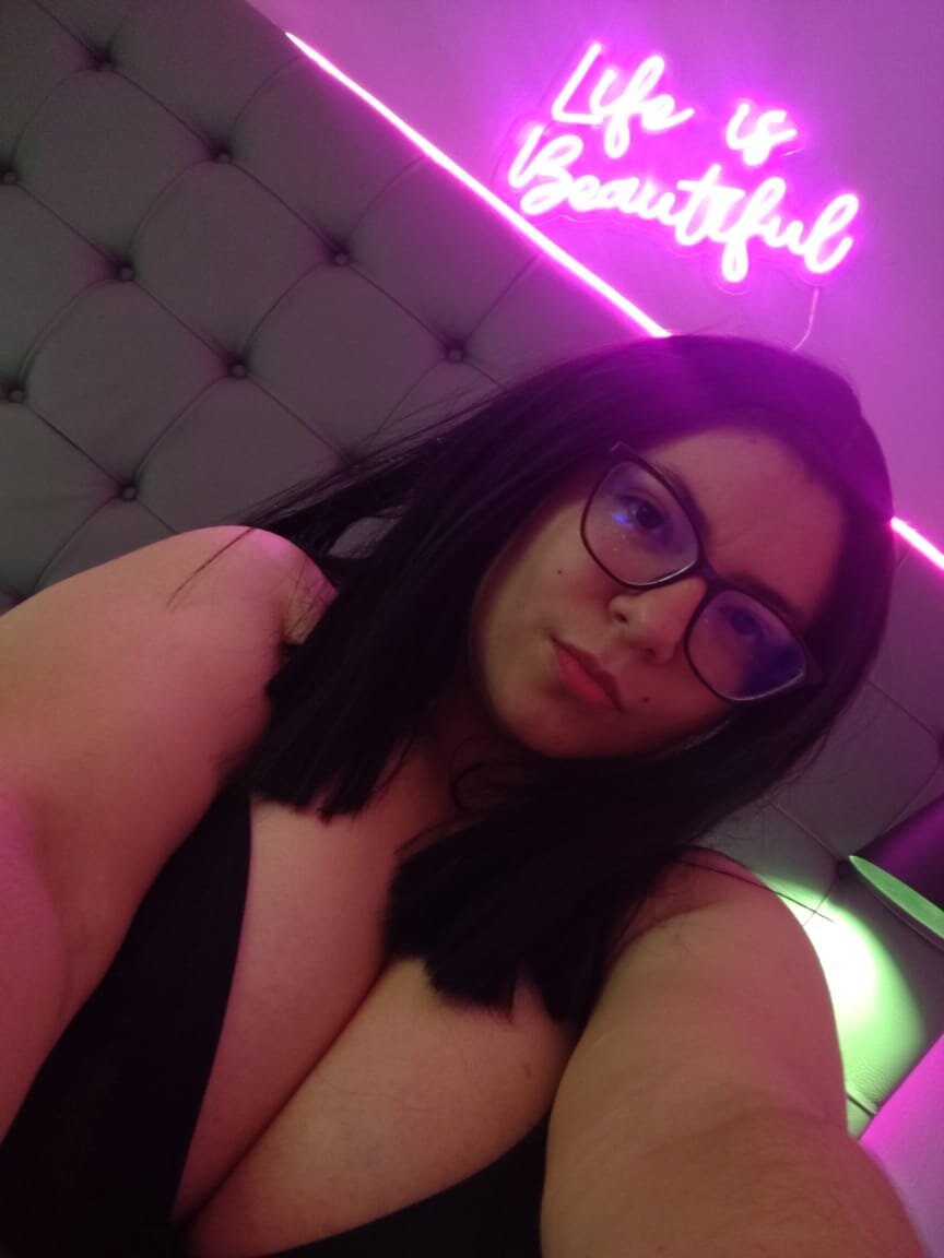 NyxXoxo_
