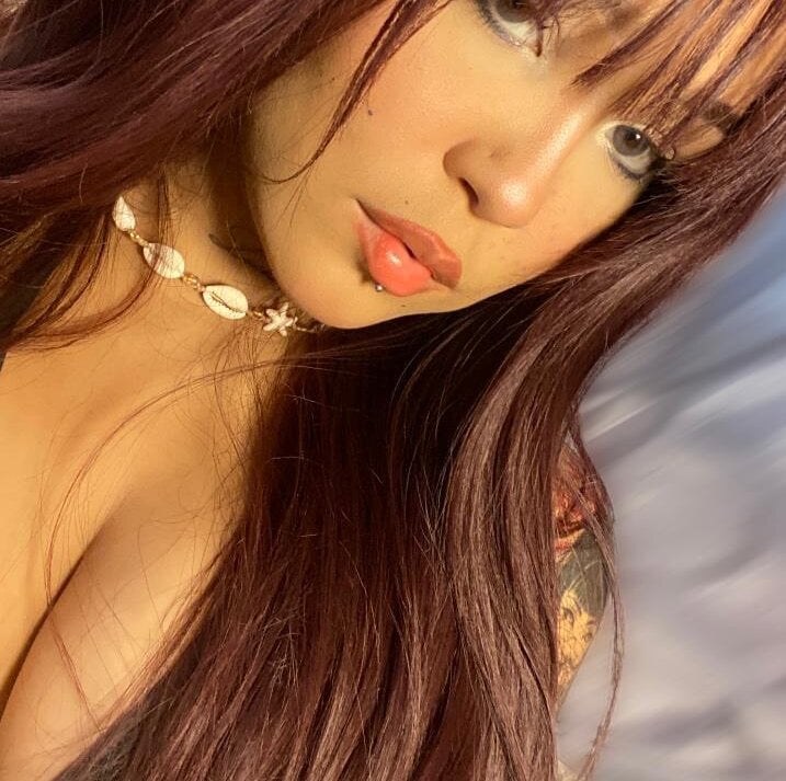 Live sex webcam photo for ari_saenz #289085115