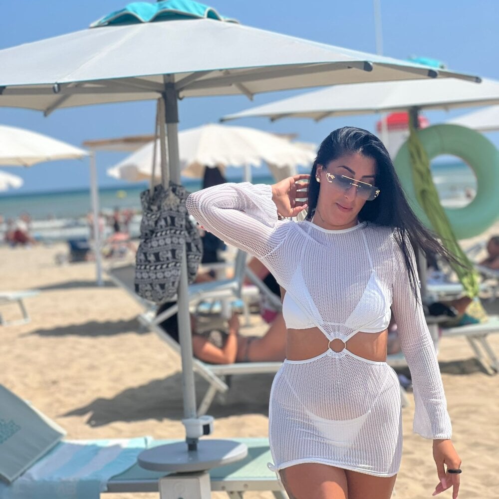 onaircams.com sierra_noelle livesex profile in came-from-another-planet-to-find-friends cams