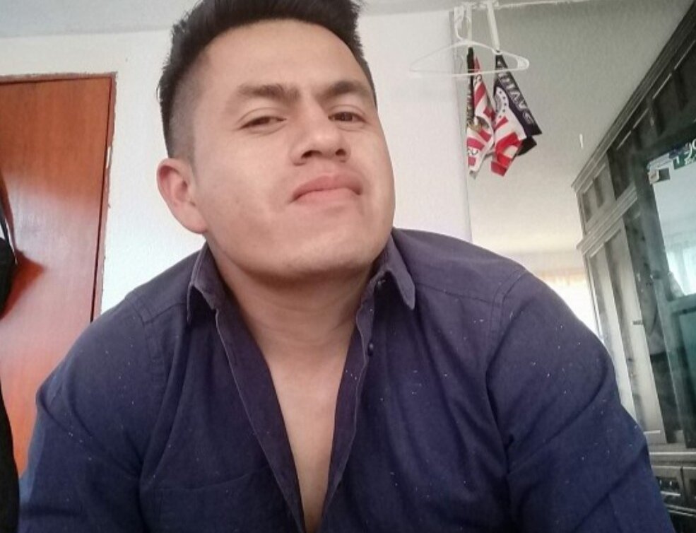 Alan09099