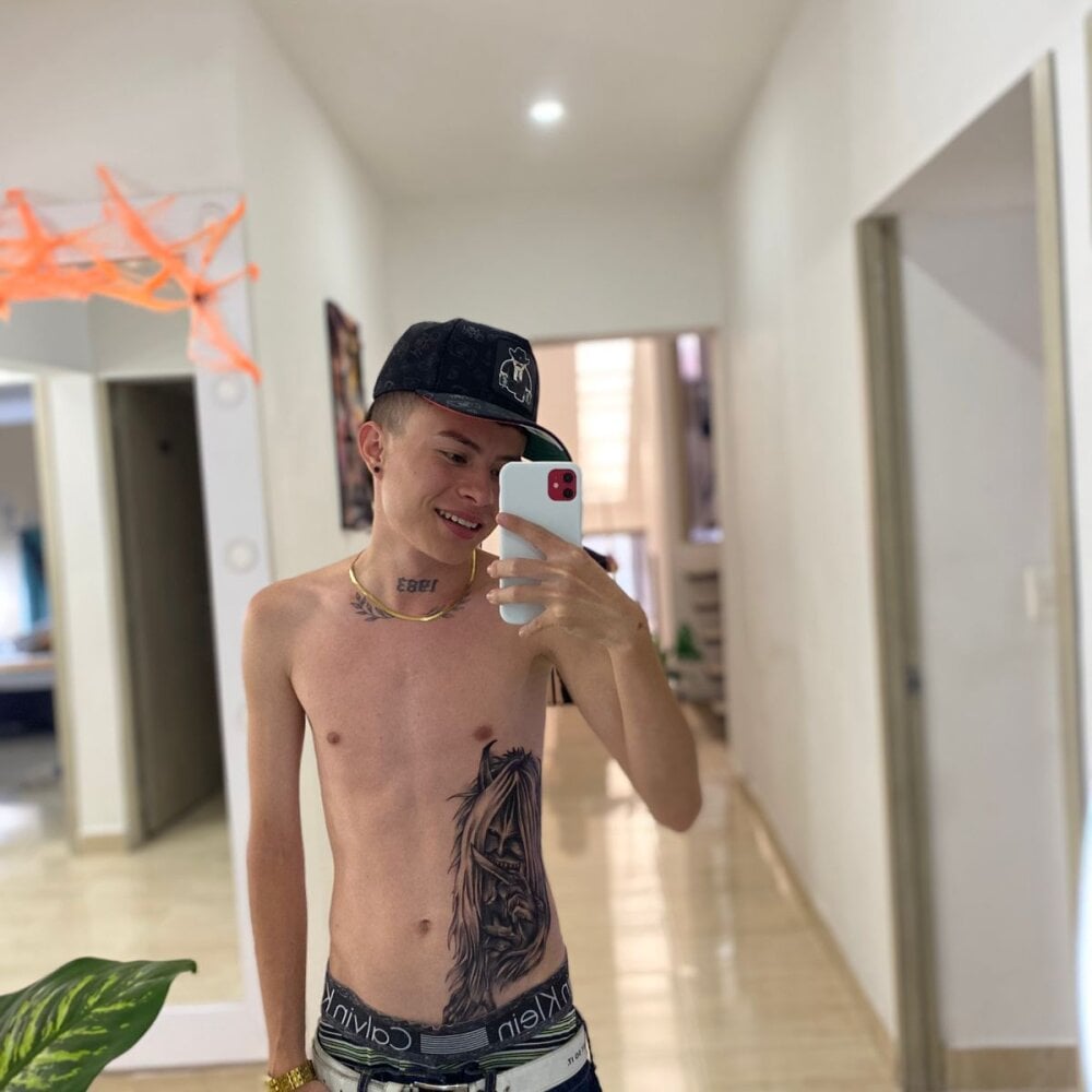 nascary_fox from stripchat