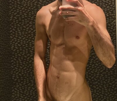Aron08100