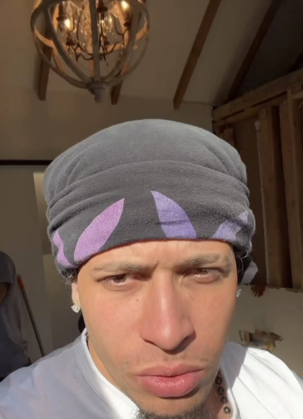 curlypapi88's Offline XXX Chat