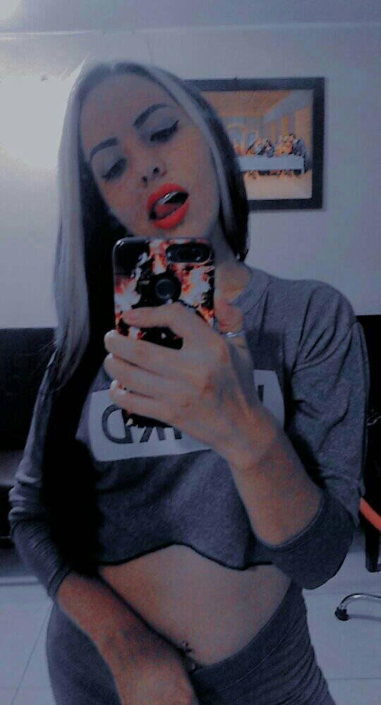 megan_hills21