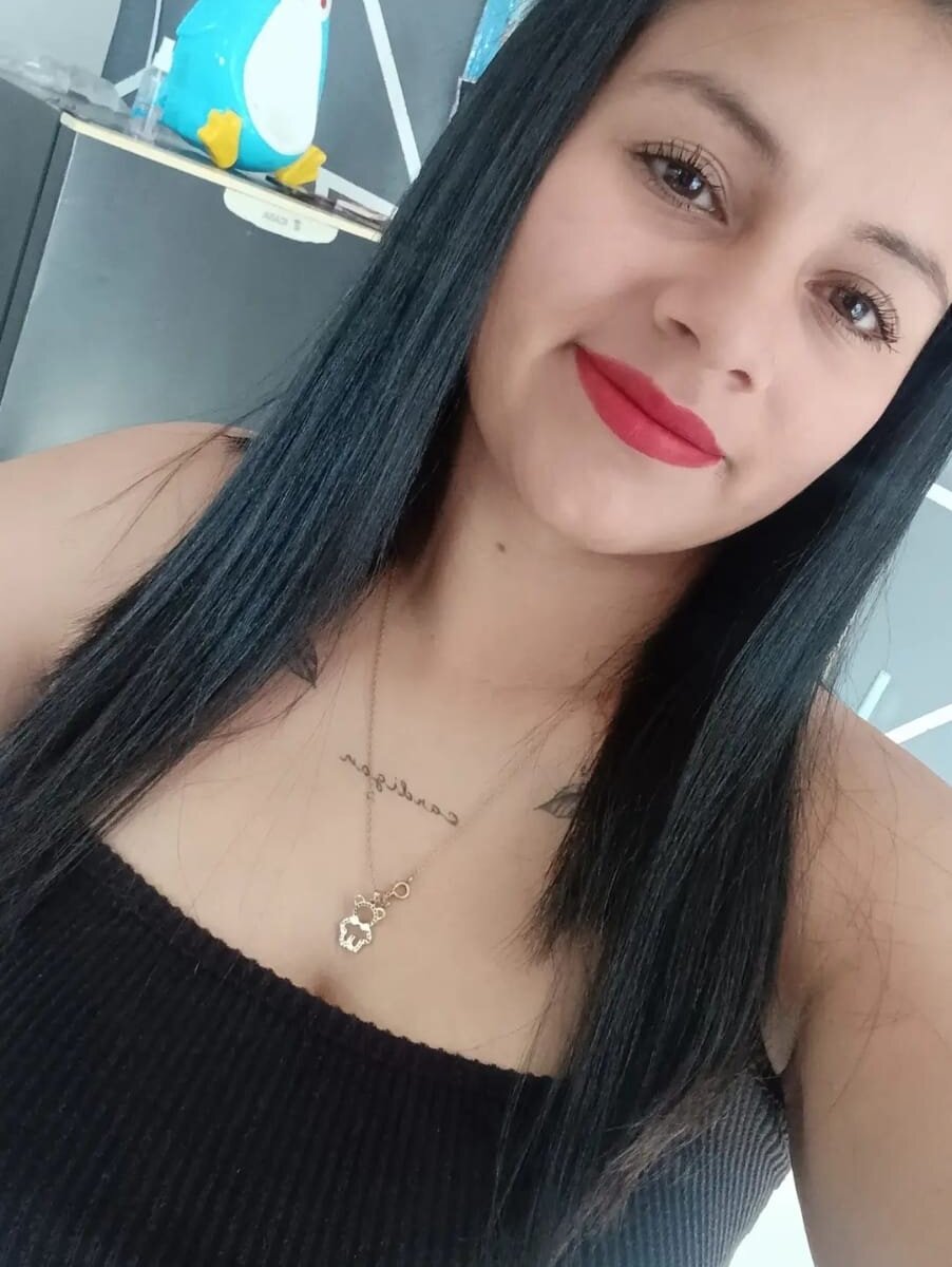 watchgirlcam.com desirelust_ livesex profile in curvy cams