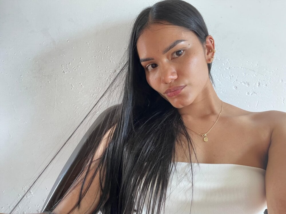 n_o_v_a Offline XXX-chat