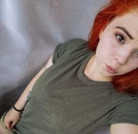 luci_fire's Offline Chat Room