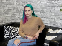 MichelleBarns' Offline Chat Room