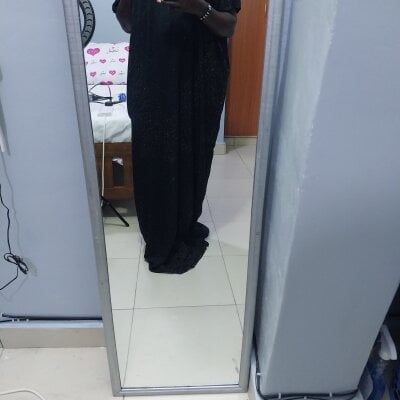 petite_babe - african