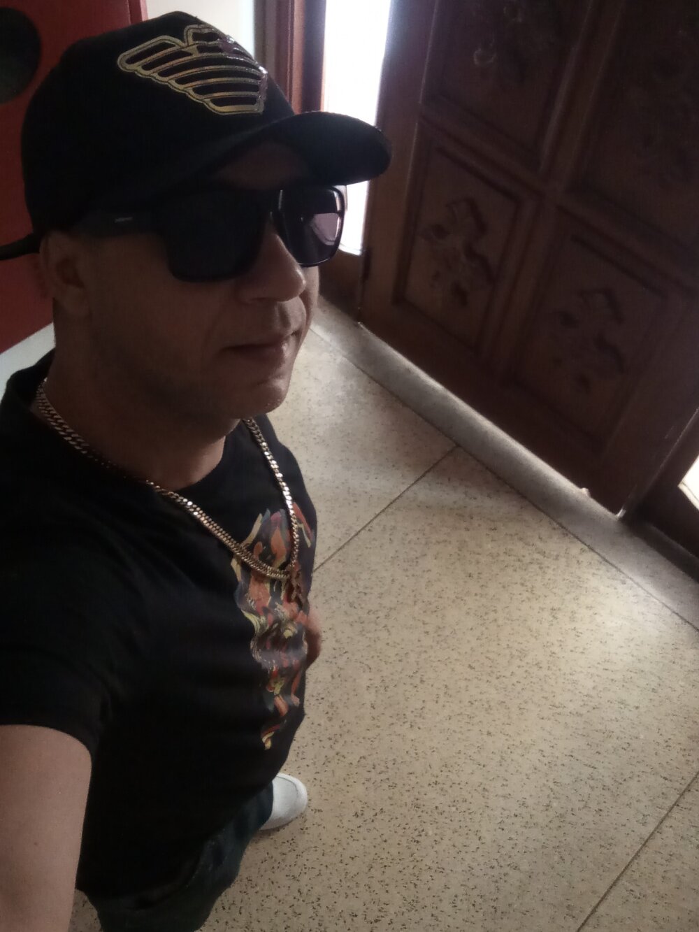 Henrique32cm's Offline XXX Chat