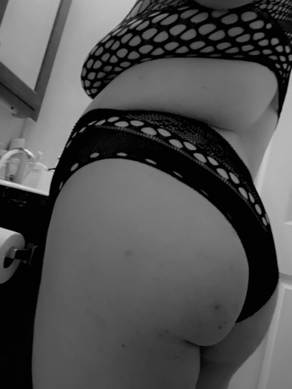 watchgirlcam.com blondeespresso livesex profile in chamber-of-secrets cams