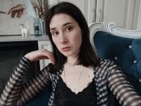 AntoniaGlasco's Offline Chat Room