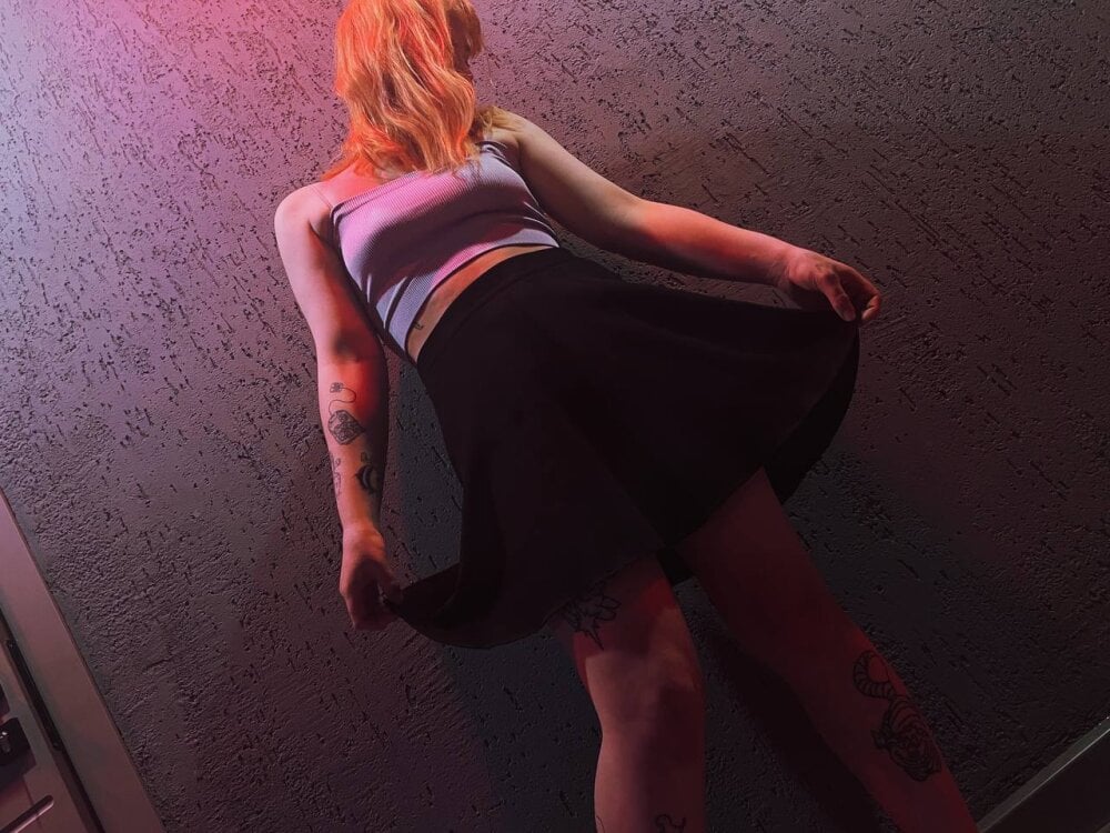 Live sex webcam photo for AgataSunny #289842146