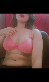 Model Sweetie_swali