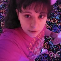 bambibows' Offline Chat Room