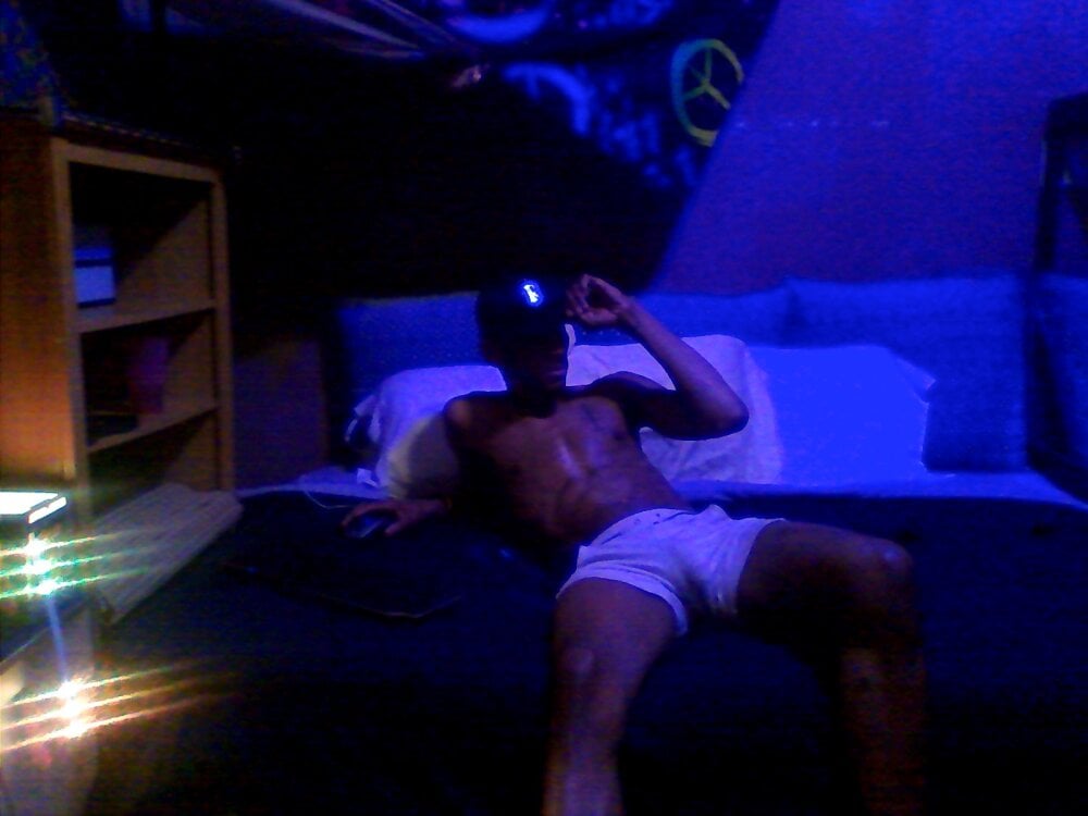 JdLove1's Offline XXX Chat