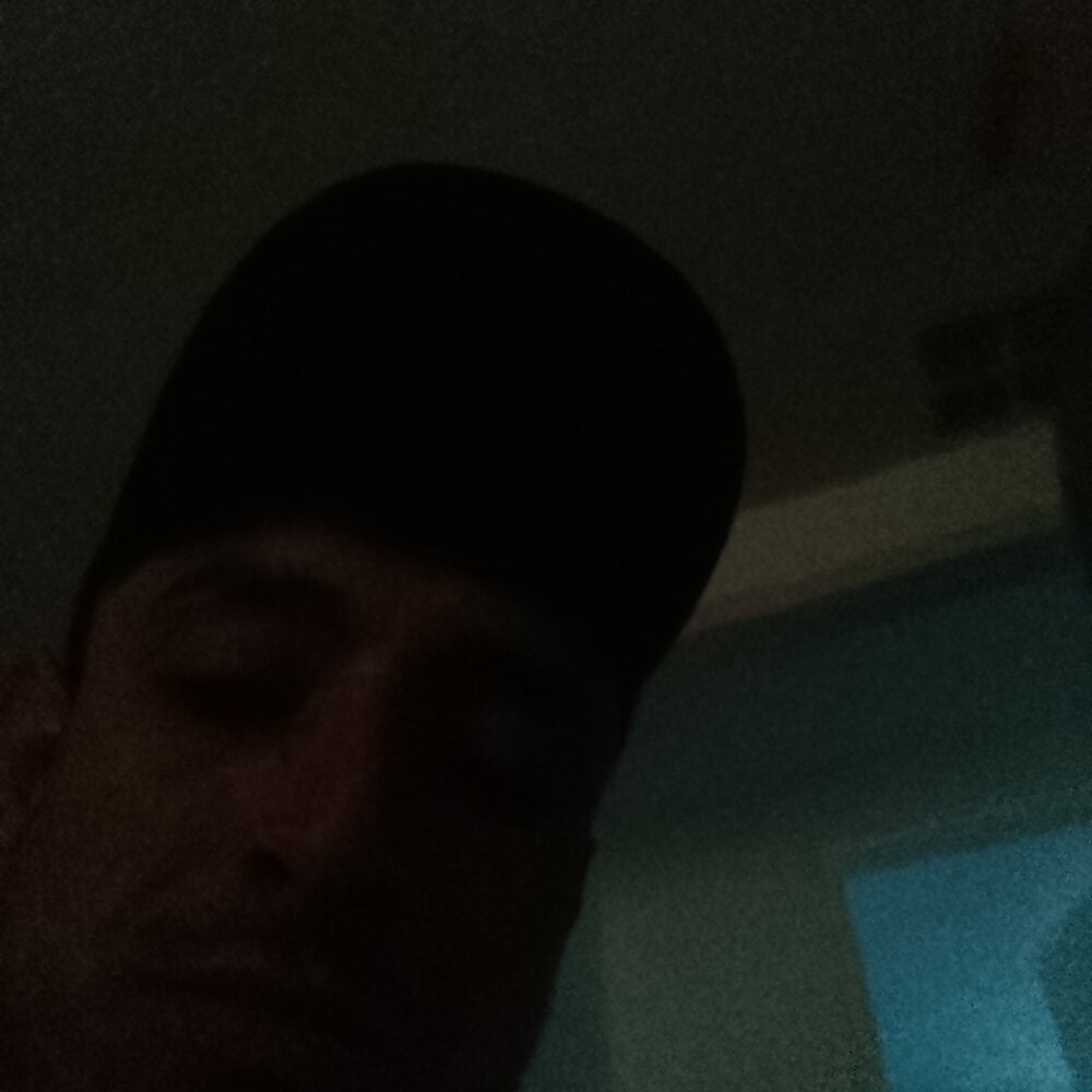 Dropepe1995's Offline XXX Chat