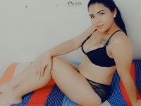 paola_sexhot's Offline Chat Room