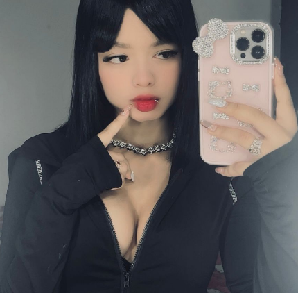 melody_g1 webcam profile - Azerbaijani