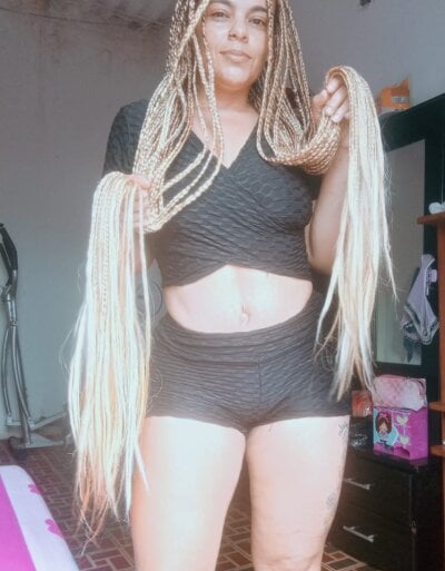 belawow_ from stripchat