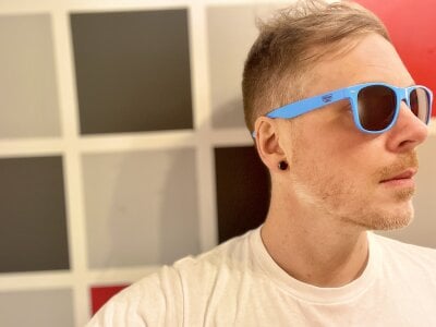 Lukas_24 Male Recordableprivates Strip Webcam