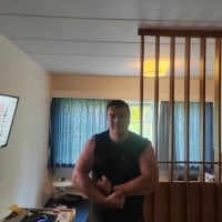 UselessBelief15's webcam live show