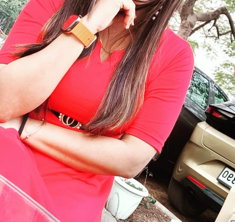 -Sanaya_ profile