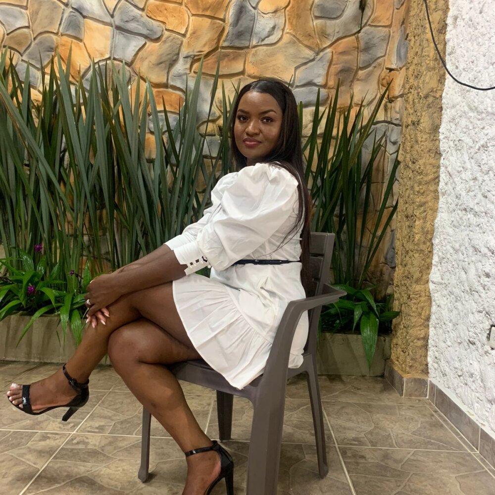 Tina-Ebony Cam-Model: Gratis Live Sex Show & Chat | Stripchat