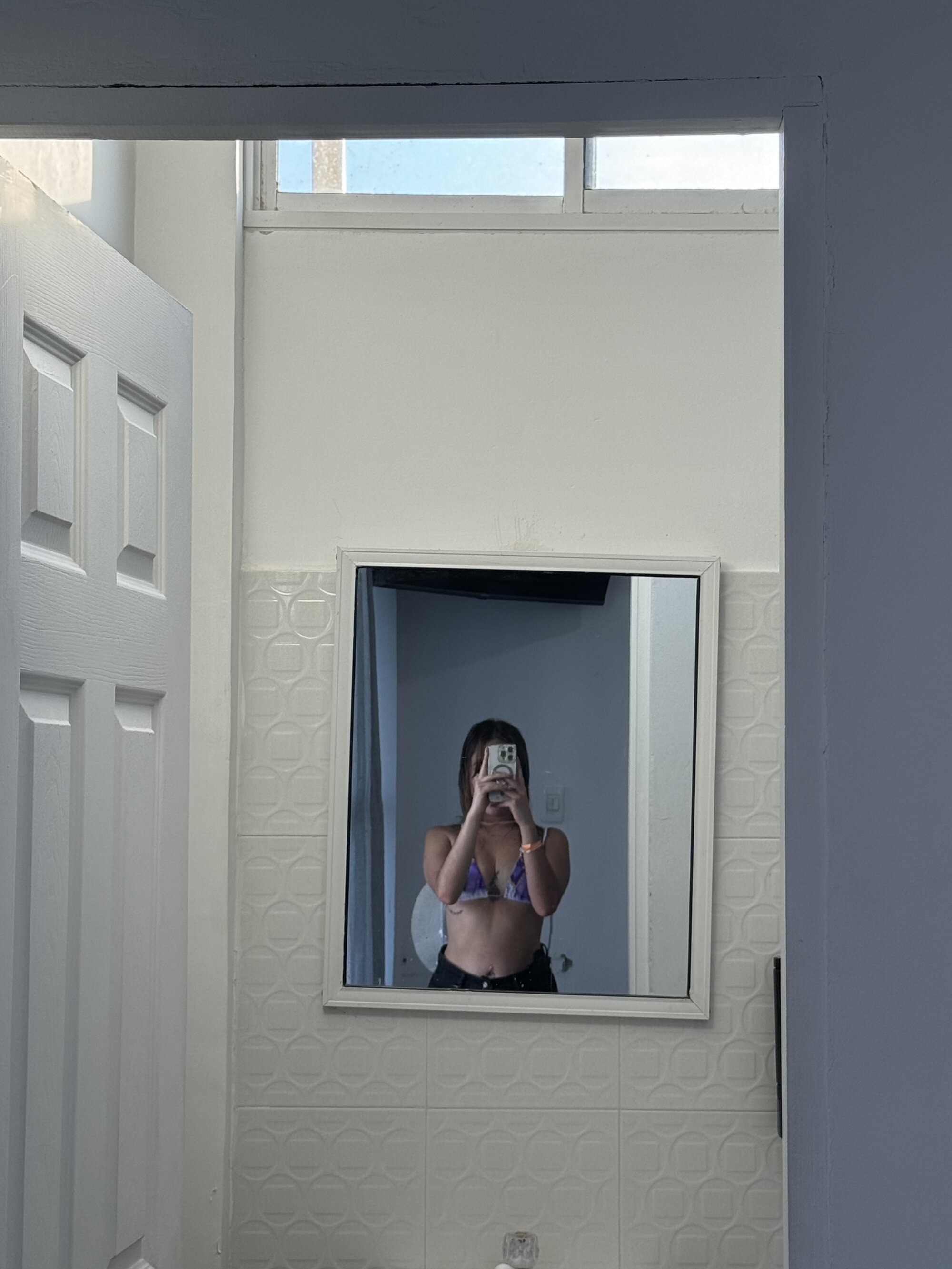 _sophie_peach