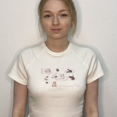 RozellaMccollin Female Bigtits Free Webcam Adult
