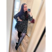 Rina_Kelia's Offline Chat Room